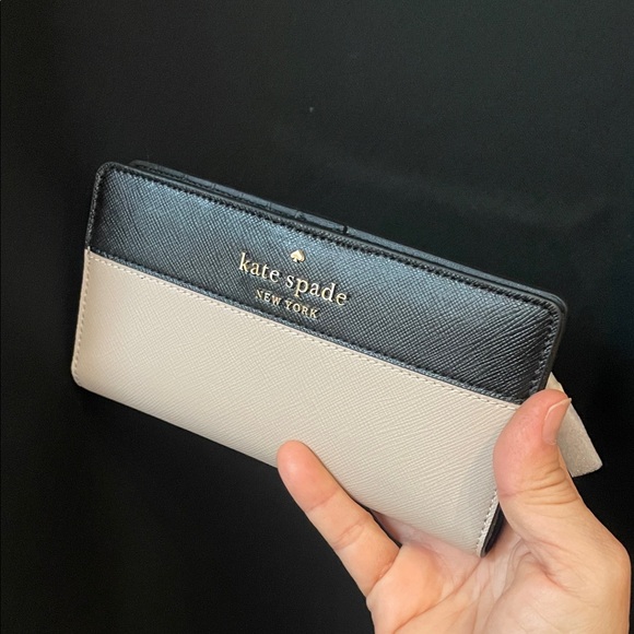 $169 MSRP NWT kate spade Two-Tone Continental Wallet - Black & Light Beige - Picture 13 of 13